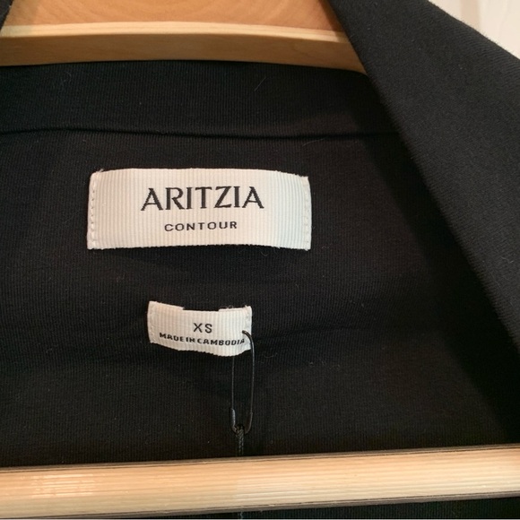 [🌟 PRICE FIRM] ARITZIA Casual Contour Flourish Bodysuit Black Square Neck XS - Picture 8 of 13